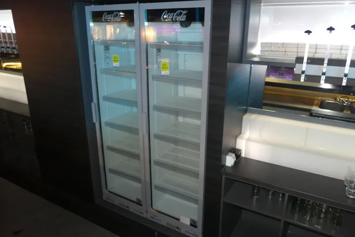 FRIGOGLASS - Getränkekühlschrank Coca Cola Maße in cm ca. 60 x 60 x 200